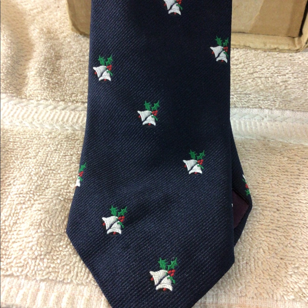 Men’s COUNTRY CLUB. Blue  Holiday Bells Neck Tie